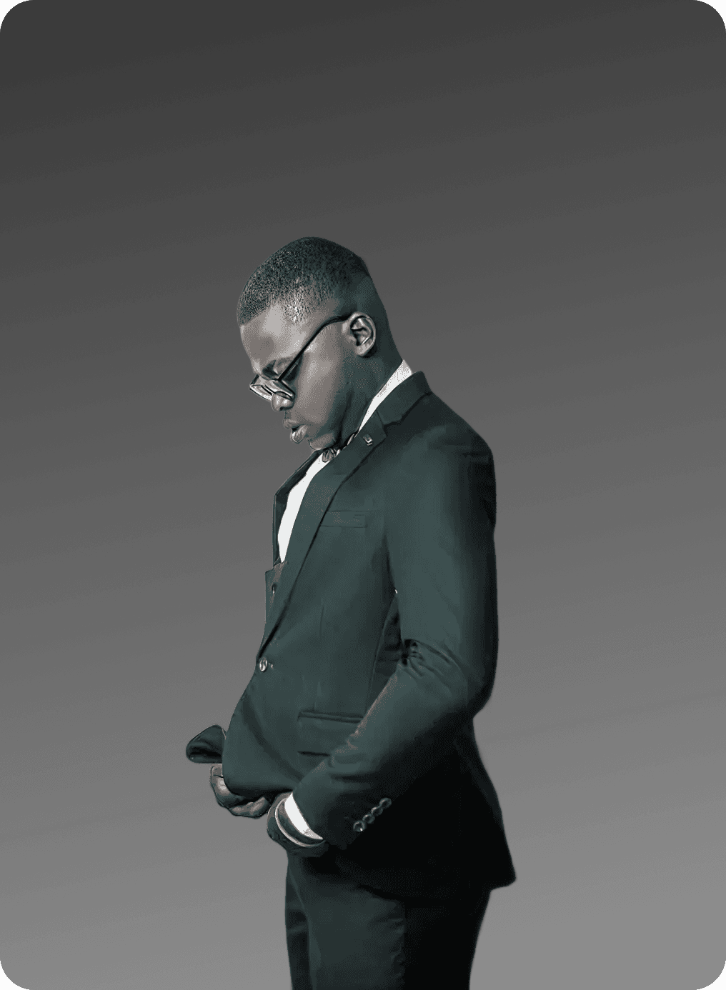 Tsolaye - Product Designer